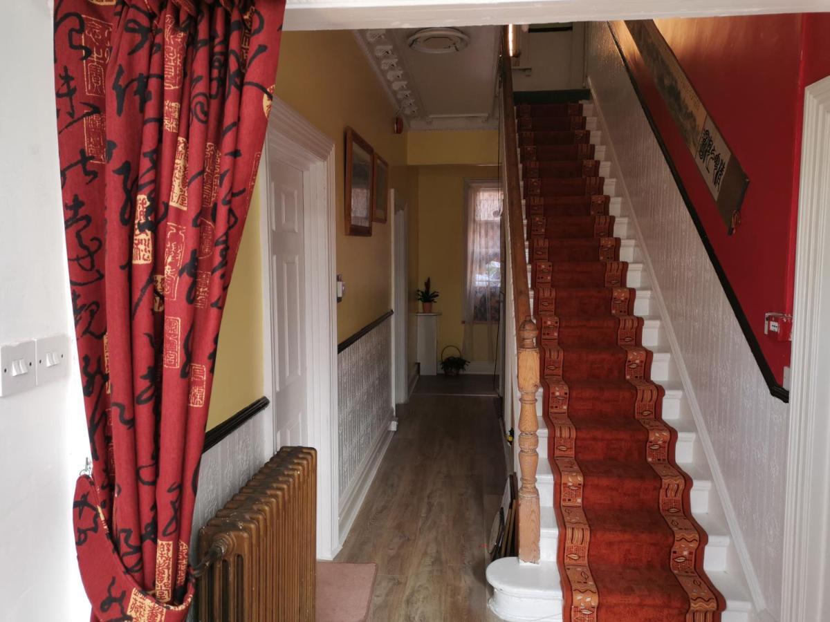 Hotel Lincoln House à Bornemouth Extérieur photo